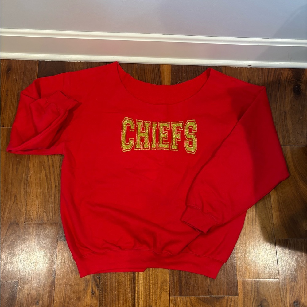 Red Chiefs Sweatshirt with glittered “Chiefs” size XL